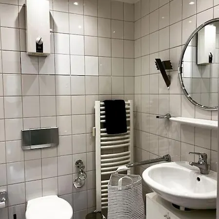 Wunderschoene 3-Zimmer Wohnung Fuer 8 Personen Bremen Exterior foto