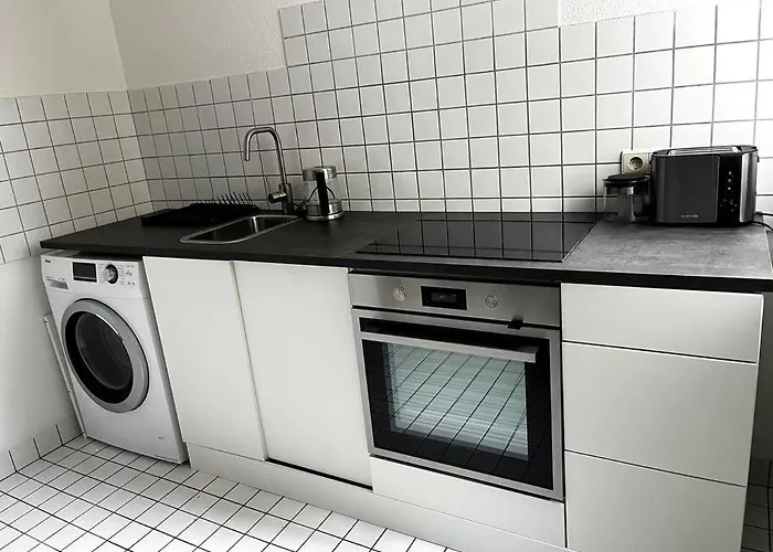 Wunderschoene 3-Zimmer Wohnung Fuer 8 Personen