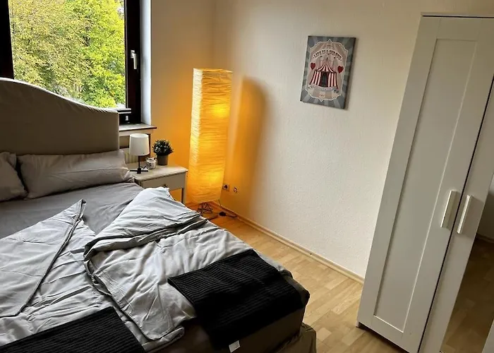 Wunderschoene 3-Zimmer Wohnung Fuer 8 Personen