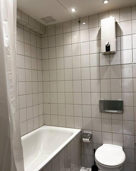 Wunderschoene 3-zimmer Fuer 8 Personen Apartment Bremen